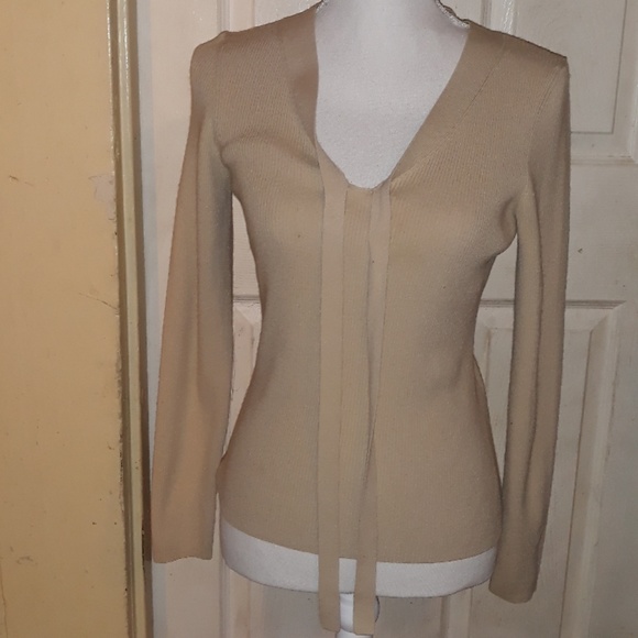 LOFT tan long sleeve sweater - Picture 1 of 4